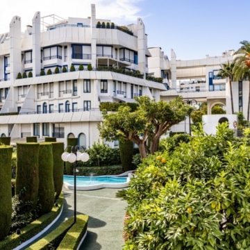 Beautiful ground-floor duplex with stunning sea view in the heart of Marbella Picture 32