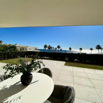 Modern ground floor apartment with private garden on New Golden Mile, Estepona Picture 0