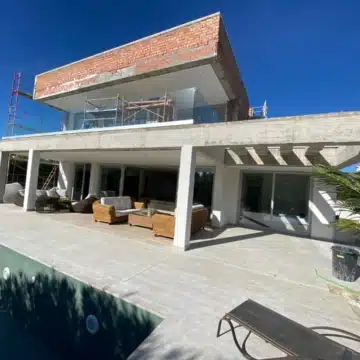 Stunning beach-side villa in San Pedro de Alcántara, Marbella Picture 11