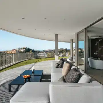 The View – Modern luxury ground floor apartment with panoramic views in Benahavis Picture 6