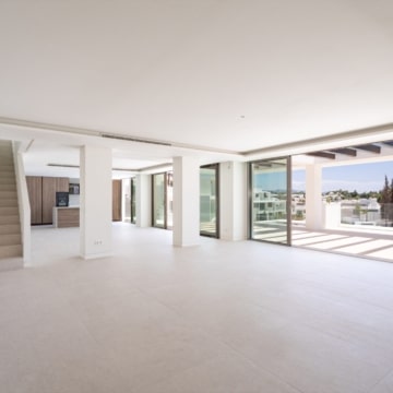 Earth Golden Mile Residences 4 bedroom penthouse walking distance to Puente Romano Hotel & Beach Picture 34