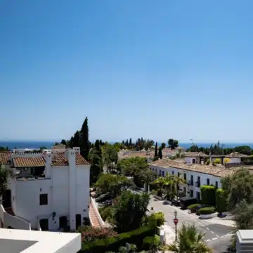 EARTH – Apartments & Penthouses, The Epitome of Luxury Living on The Golden Mile Picture 6