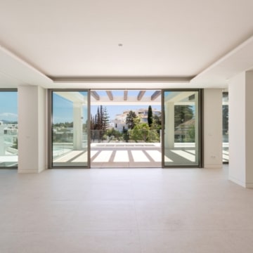 Earth Golden Mile Residences 4 bedroom penthouse walking distance to Puente Romano Hotel & Beach Picture 66