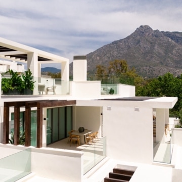 Earth Golden Mile Residences 4 bedroom penthouse walking distance to Puente Romano Hotel & Beach Picture 35