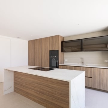 Earth Golden Mile Residences 4 bedroom penthouse walking distance to Puente Romano Hotel & Beach Picture 16