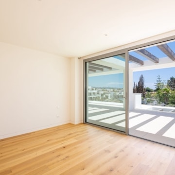 Earth Golden Mile Residences 4 bedroom penthouse walking distance to Puente Romano Hotel & Beach Picture 13