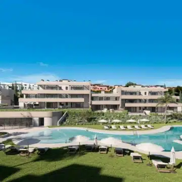 Bliss Homes – Elegant ground floor apartment with beautiful garden in Casares Picture 10