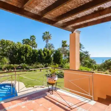 Stunning frontline beach villa in Hacienda Beach, The New Golden Mile Estepona Picture 43