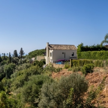 The Collection Camojan – Modern villa with a landscaped sun terrace in Cascada de Camojan, Marbella Picture 16