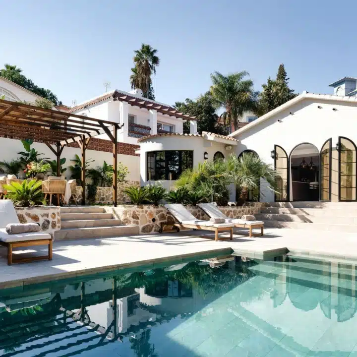 Charming andalusian villa located in the prestigious area of Nueva Andalucia, Marbella Picture