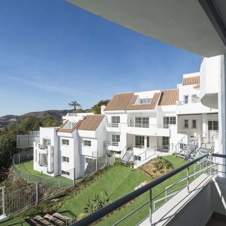 Culmia Blue Views – Apartments with spacious terraces and panoramic views of the sea in Istan Picture