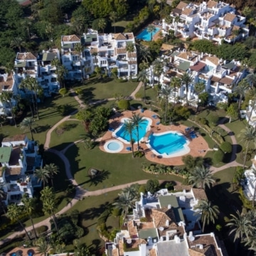 Luxury penthouse with breathtaking sea and mountain views in Alcazaba Beach, Estepona Picture 58