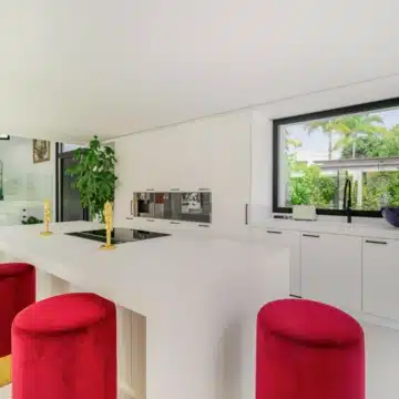 Refurbished villa in prestigious gated community of Parcelas del Golf, Nueva Andalucia Picture 23