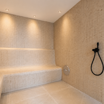 Beachside brand new outstanding villa in Cortijo Blanco, San Pedro de Alacantara Picture 30