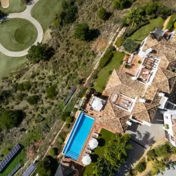 Marvellous villa with breathtaking sea and golf views in Lomas de La Quinta, Benahavis Picture 29