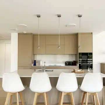 Modern and stylish 3-bedroom apartment in El Campanario Hills, Estepona Picture 0