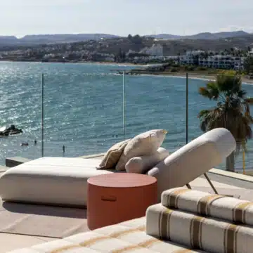 Ikkil Bay Estepona – Exclusive Key Ready luxury apartments located front line beach in Estepona with amazing sea views to Africa. Picture 0