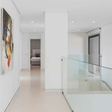 Contemporary villa within a secure gated community of Lomas de La Quinta, Benahavis Picture 18