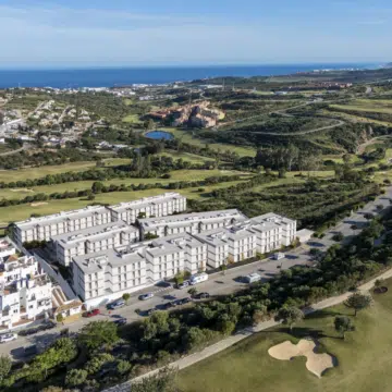 Etherna Homes I – Three bedroom penthouse with stunning golf and sea views in Estepona Picture 10