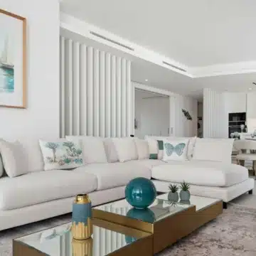 Unique penthouse within the prestigious resort of Real de La Quinta, Benahavis Picture 0