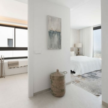 Unique penthouse within the prestigious resort of Real de La Quinta, Benahavis Picture 24