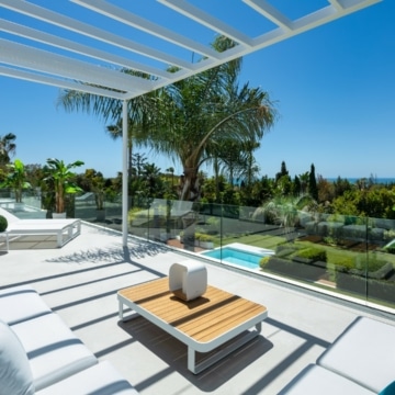 Modern villa with stunning sea and mountain views in Marbesa, Marbella East Picture 20
