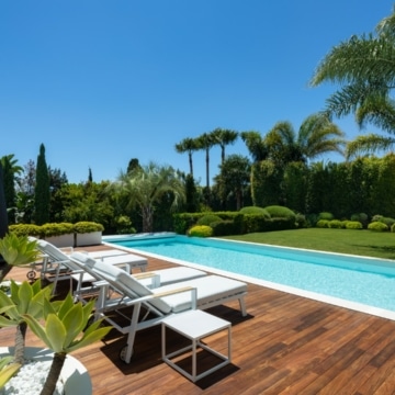 Modern villa with stunning sea and mountain views in Marbesa, Marbella East Picture 22