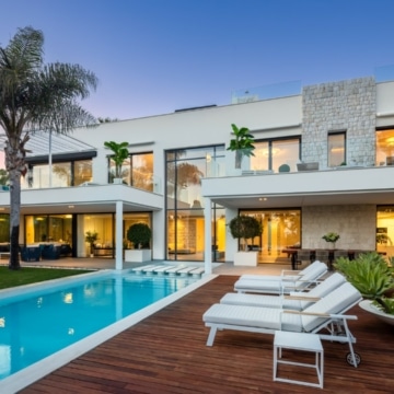Modern villa with stunning sea and mountain views in Marbesa, Marbella East Picture 25