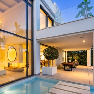 Modern villa with stunning sea and mountain views in Marbesa, Marbella East Picture 27