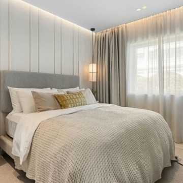 Luxury duplex penthouse with stunning golf course views in the heart of La Quinta, Benahavis Picture 28