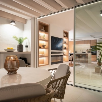 Luxury duplex penthouse with stunning golf course views in the heart of La Quinta, Benahavis Picture 25
