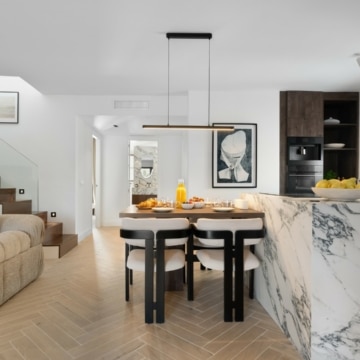 Newly refurbished duplex penthouse with sea views in Montepiedra, Marbella Golden Mile Picture 11