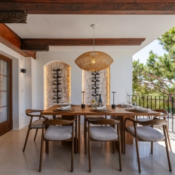 Newly refurbished duplex penthouse with sea views in Montepiedra, Marbella Golden Mile Picture 6