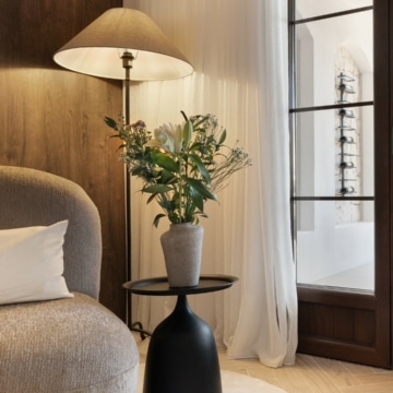 Newly refurbished duplex penthouse with sea views in Montepiedra, Marbella Golden Mile Picture 19