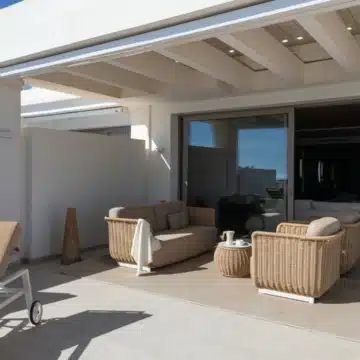 Modern 2-bedroom apartment in the gated community of 9 Lions Residences in Nueva Andalucia Picture 3