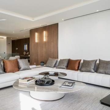 Exclusive Fendi-designed residence embracing resort-style living in Marbella Golden Mile Picture 1