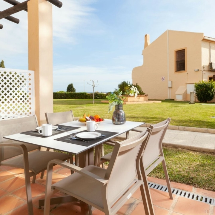 Marina del Sol – Townhouse with beautiful golf and mountain views in Mijas Costa Picture