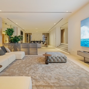 The Sky Marbella – 5-bedroom beautiful villa with breathtaking sea views in La Alborada, Benahavis Picture 7