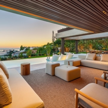 The Sky Marbella – 5-bedroom beautiful villa with breathtaking sea views in La Alborada, Benahavis Picture 21