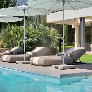 Captivating villa offering stunning golf views in a prestigious community of Atalaya, Benahavis Picture 6