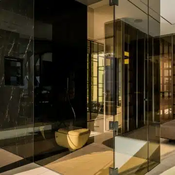 Remarkable 4-bedroom villa within the prestigious Vilas 12 complex of Marbella Golden Mile, Marbella Picture 35