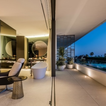 Remarkable 4-bedroom villa within the prestigious Vilas 12 complex of Marbella Golden Mile, Marbella Picture 66