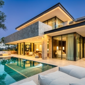 Contemporary 5-bedroom villa with its natural surroundings in La Cerquilla, Nueva Andalucía Picture 24