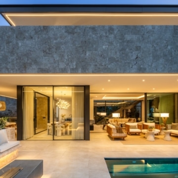 Contemporary 5-bedroom villa with its natural surroundings in La Cerquilla, Nueva Andalucía Picture 32