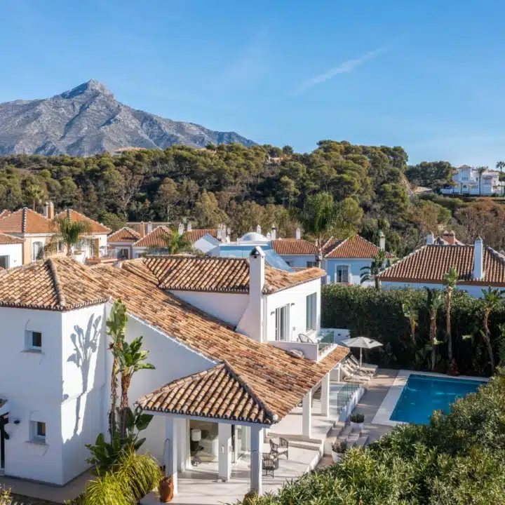 Charming Andalusian style villa in Marbella Country Club, Marbella Picture