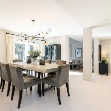 Charming Andalusian style villa in Marbella Country Club, Marbella Picture 1