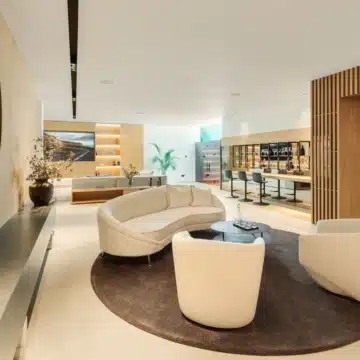 Architectural masterpiece with breathtaking views of La Concha and Mediterranean sea in Nueva Andalucia, Picture 9