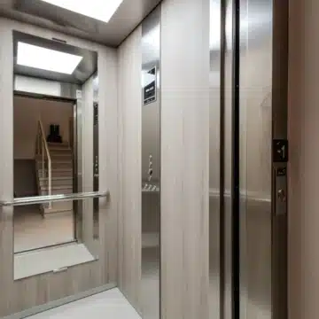 Unique semi-detached villa in the heart of the Golf Valley, Nueva Andalucia Picture 32