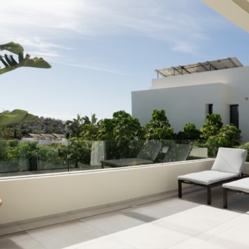 Exquisite villa in the picturesque location of El Campanario, New Golden Mile Picture 25