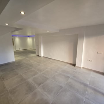 Beachside townhouse for sale Garden Beach Estepona walking distance to Estepona old town Picture 28